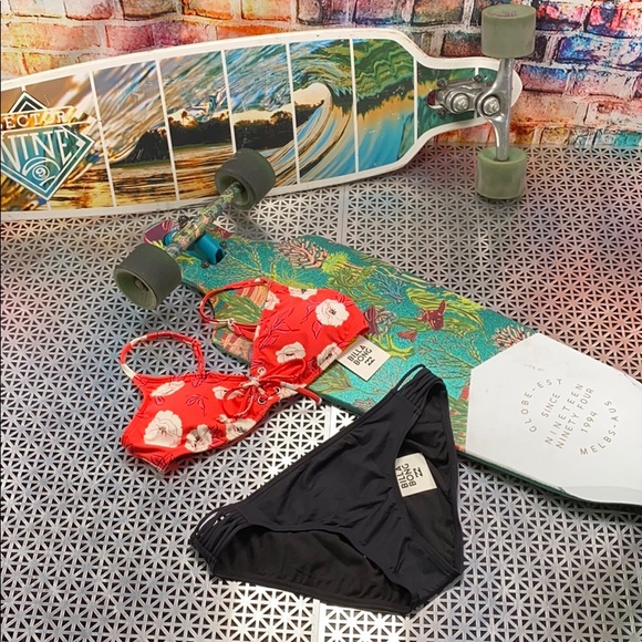 Billabong Other - 🔥🔥BILLABONG🔥BIKINI SET🔥🔥